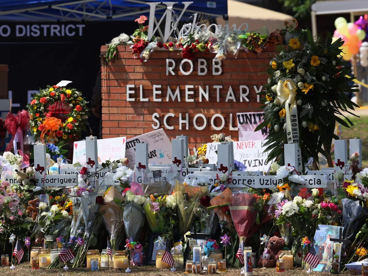 Memorial for Robb Elementary Victims