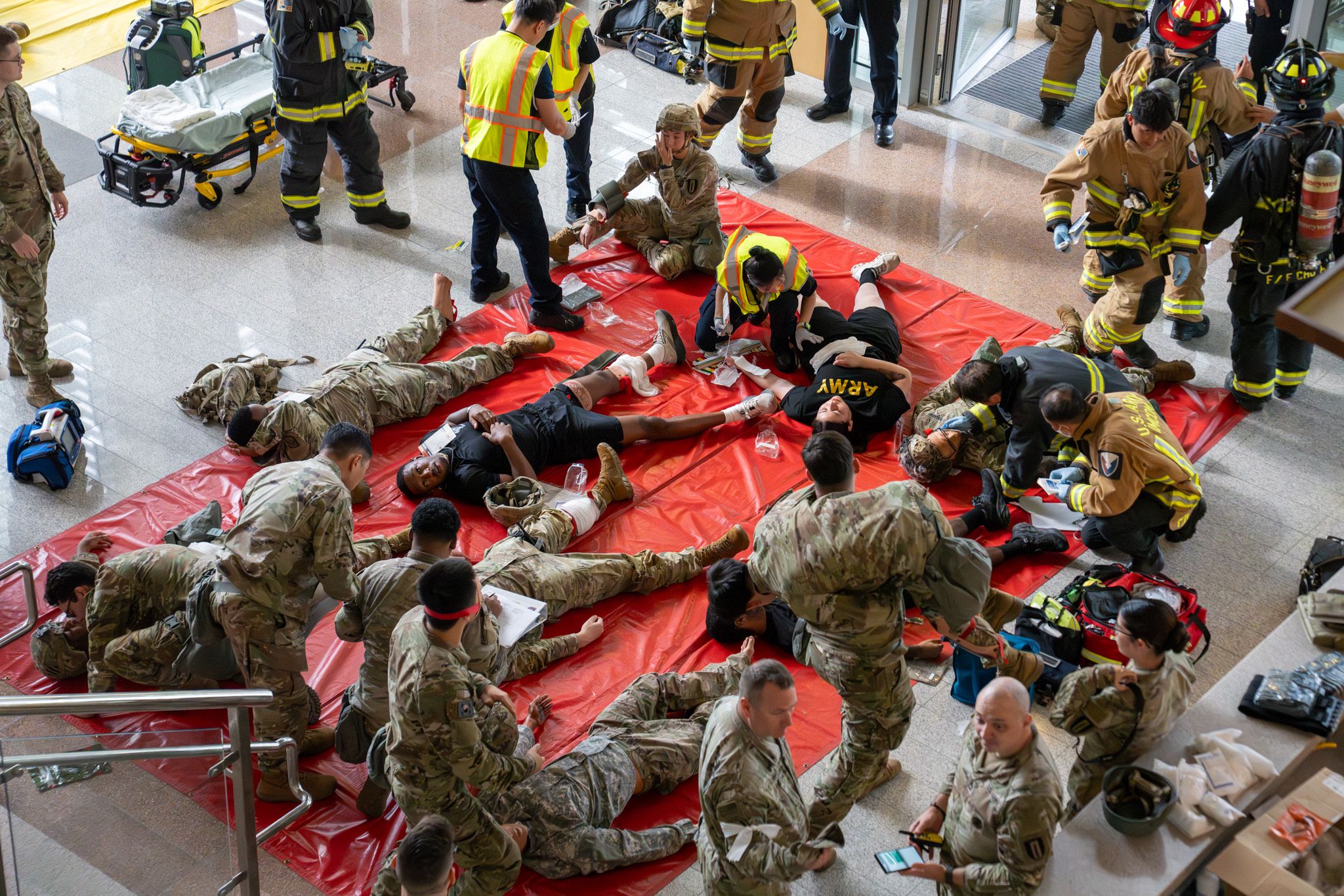 a clip from the movie Clear and Present Danger, the search team locates where the sniper ate his lunch. They hold up a wrapper from a fast food resturant.
